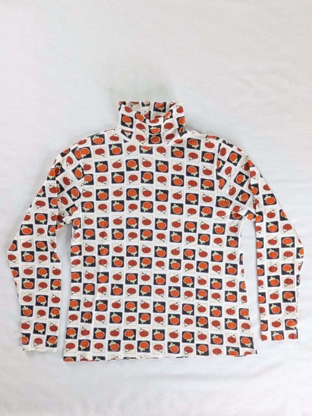 VTG White Orange Pumpkins All Over Graphic Print Turtleneck Autumn Halloween